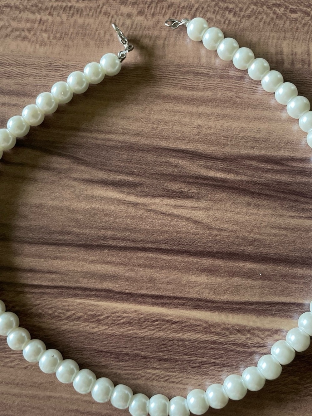 Vintage Pearl Beaded Necklace in White